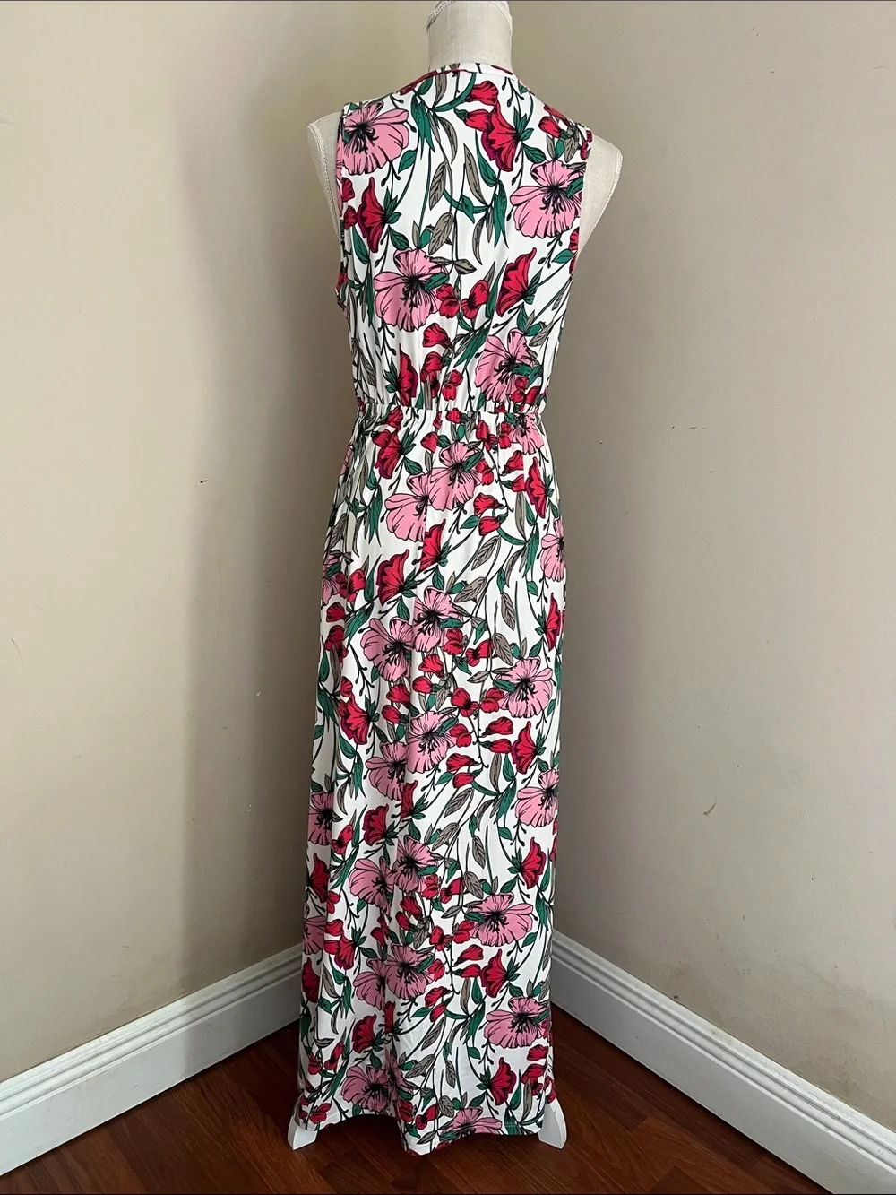French Grey White Maxi Dress with Pink & Red Floral Print - Picture 3 of 9
